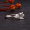 Ring (2)